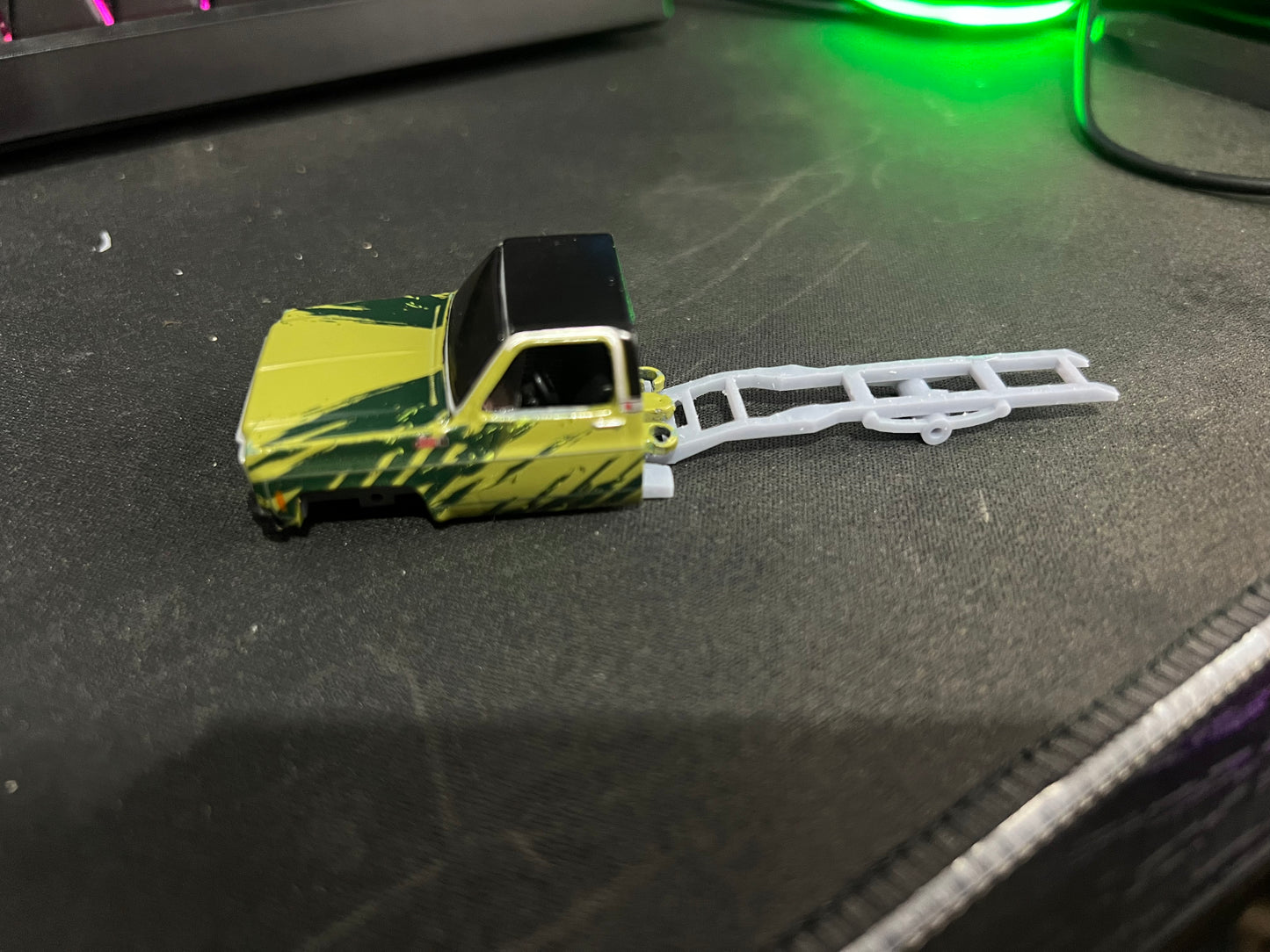 M2 1/64 chassis largo